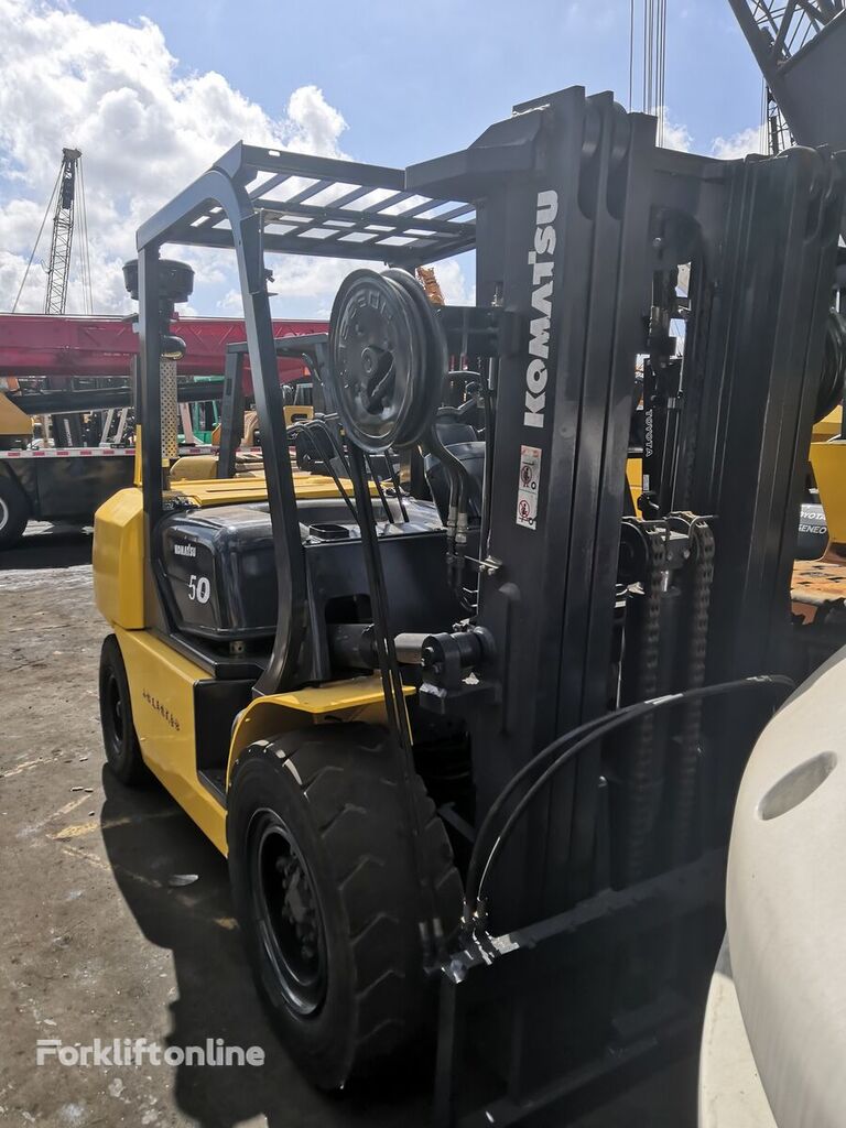 дизельный погрузчик Komatsu FD50 5 ton forklift