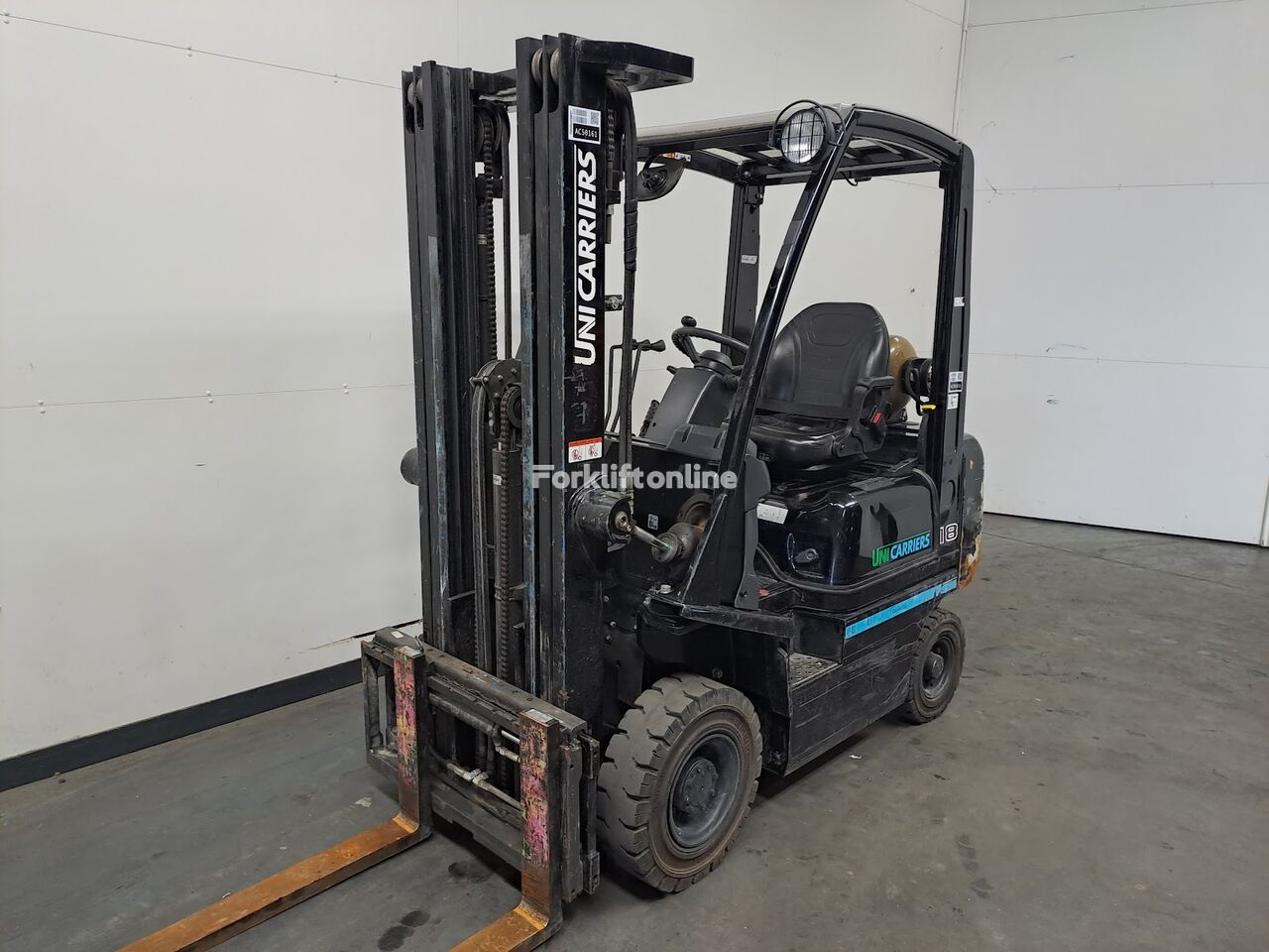 газовый погрузчик UniCarriers P1D1A18LQ