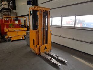 ричтрак Reachtruck Pimespo 1 ton Triplex 490 cm hefhoogte Elektra Reach